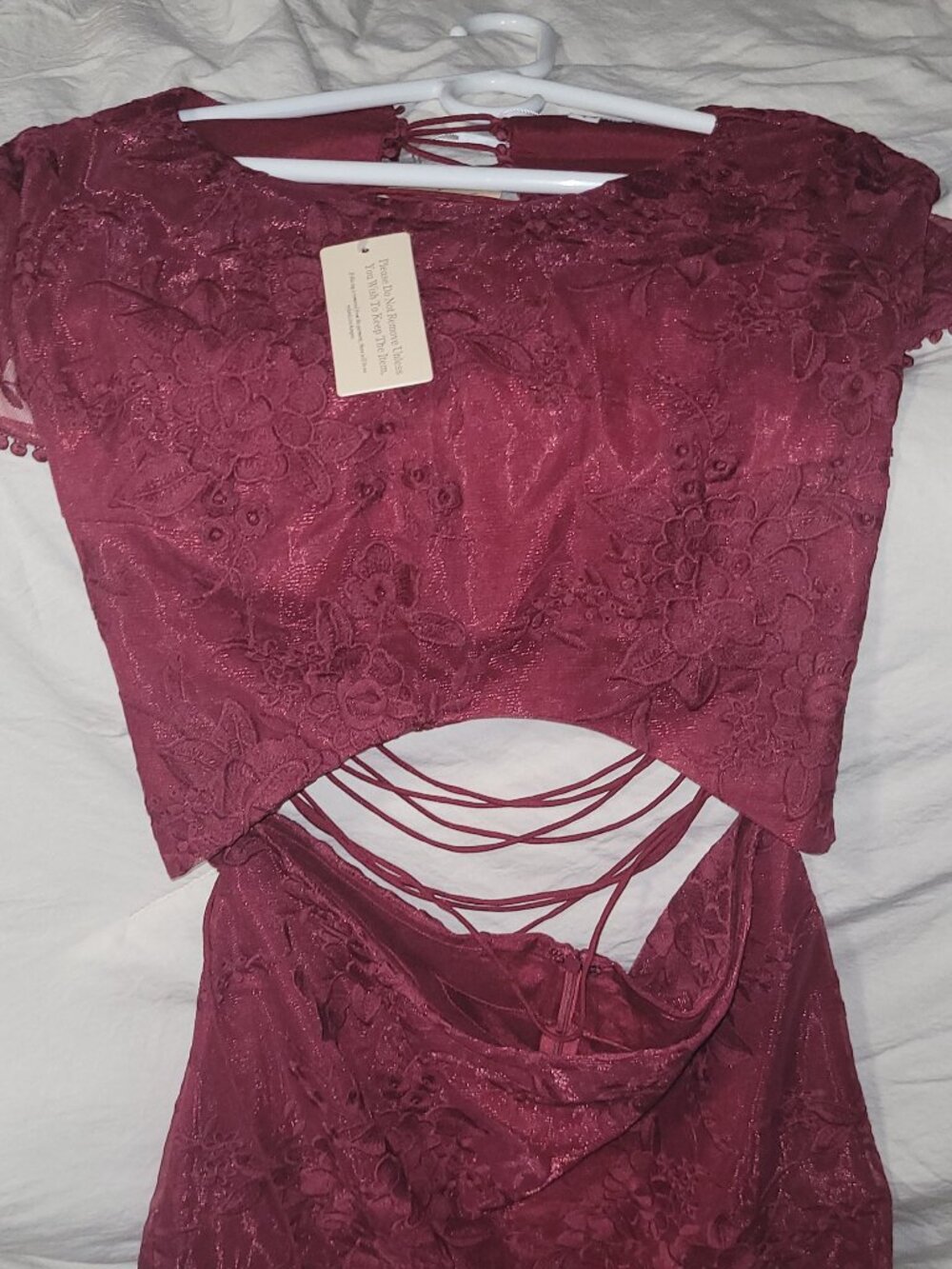 two sisters dress